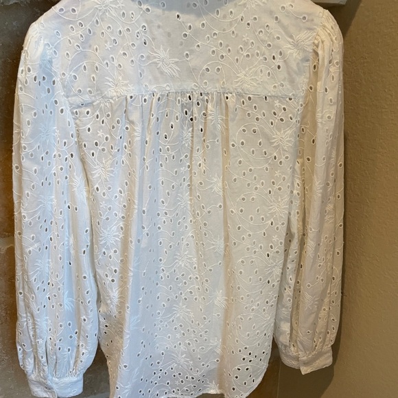 Sundance Women’s Embroidered Eyelet Balloon Slv 💯 cotton Button blouse M - Picture 3 of 14